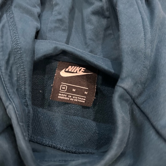 Nike Men's Blue Hoodie - Picture 2 of 4